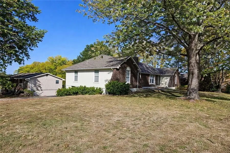 1001-1003 NW 12th St Street, Blue Springs, MO 64015 - #3