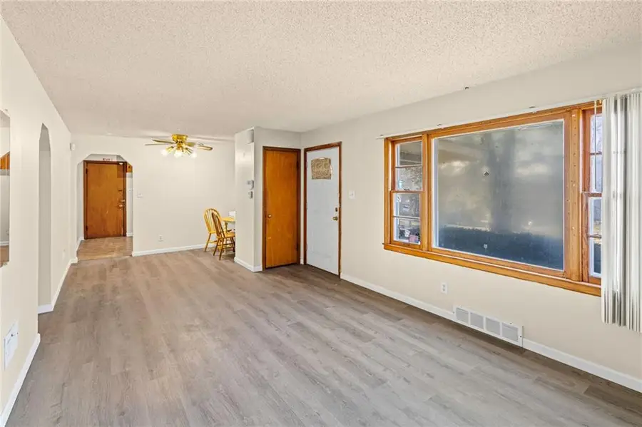 4312 Maggie Lane, Kansas City, KS 66102 - #3