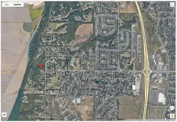 5460 Clare Road, Shawnee, KS 66226