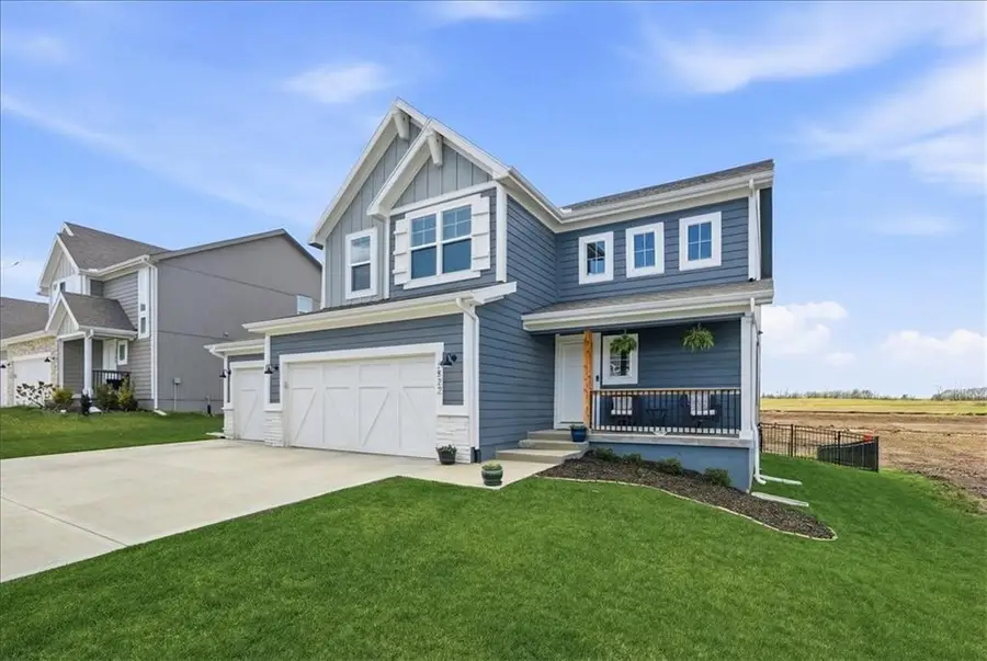 3522 SE Corbin Drive, Lees Summit, MO 64082 - #2