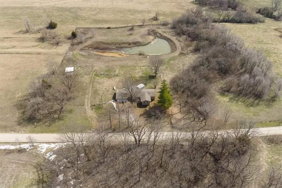 34530 255th Street, Easton, KS 66048 - #2