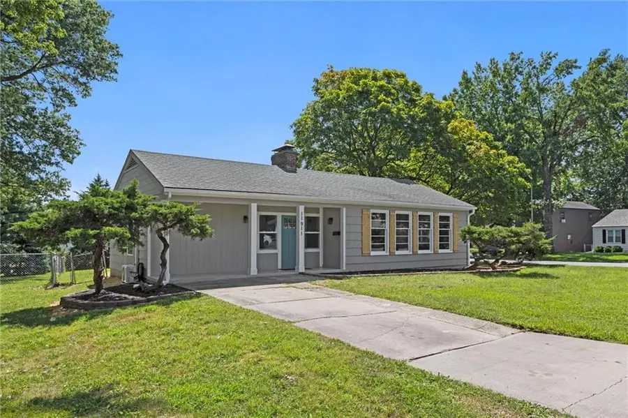 11911 E 44th Street, Kansas City, MO 64133 - #3