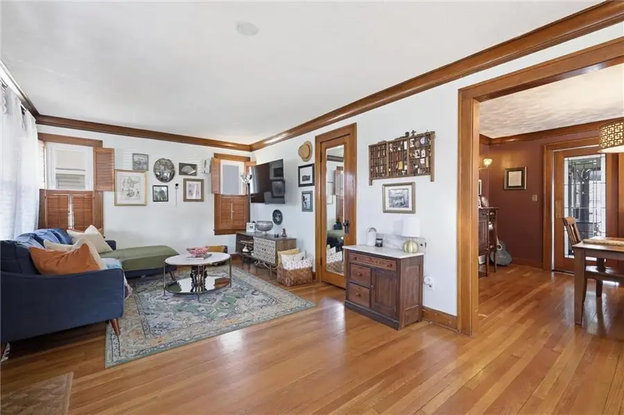 4321 Bellefontaine Avenue, Kansas City, MO 64130 - #3