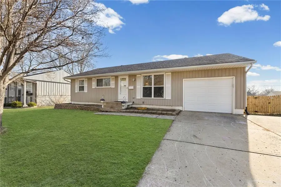 829 N Choctaw Avenue, Independence, MO 64056 - #2