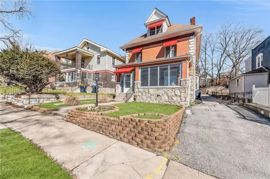 2739 Garfield Avenue, Kansas City, MO 64109 - #3