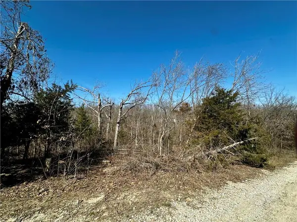 23867 Brennan Road, Warsaw, MO 65355