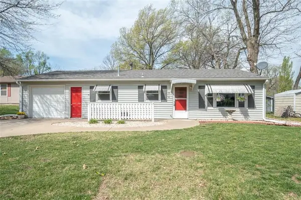 514 S Pine Street, Ottawa, KS 66067