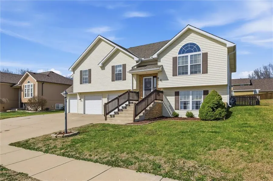 1214 Wildwood Street, Leavenworth, KS 66048 - #2