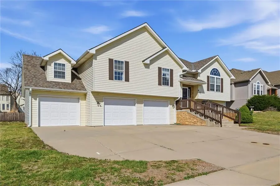 1214 Wildwood Street, Leavenworth, KS 66048 - #3