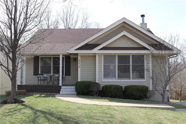 6272 N Holly Street, Kansas City, MO 64118