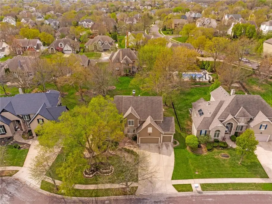 9201 W 145th Street, Overland Park, KS 66221 - #3