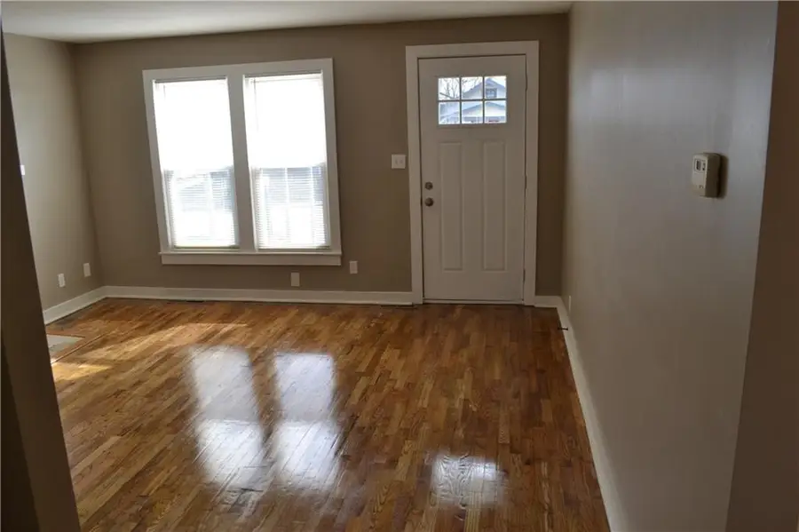 1312 S Pearl Street, Independence, MO 64055 - #3