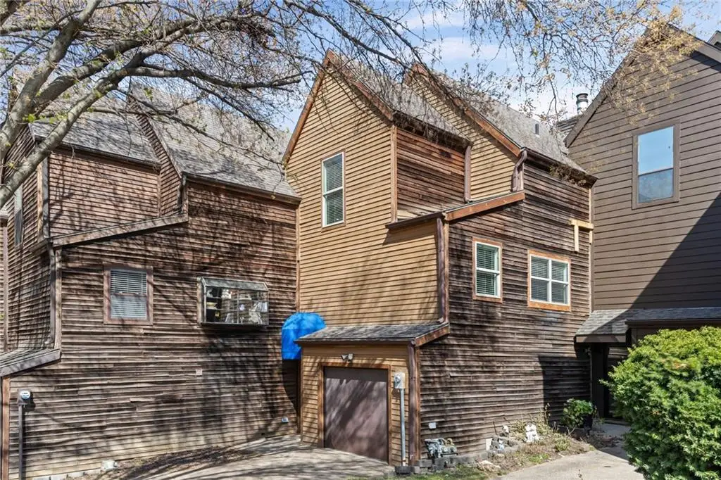 4904 NW Barry Road, Kansas City, MO 64154 - #1