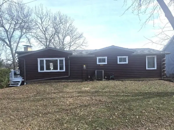 1656 Lake Viking Terrace, Gallatin, MO 64640