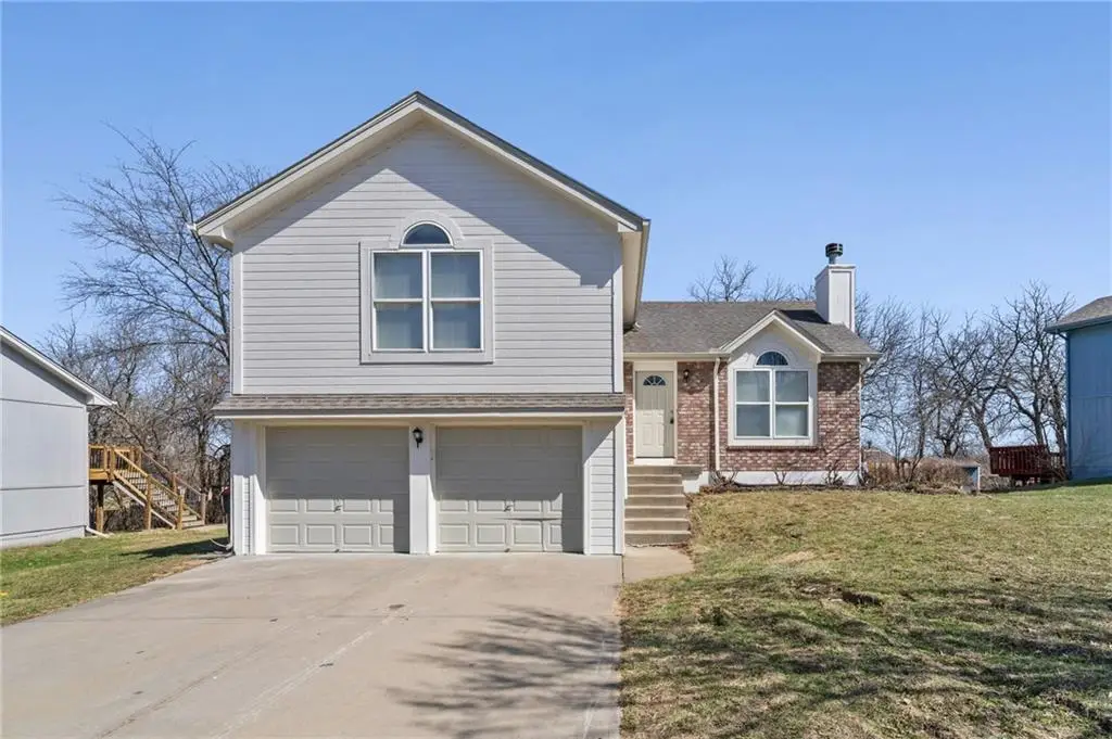 901 Pine Crest Avenue, Kearney, MO 64060 - #1