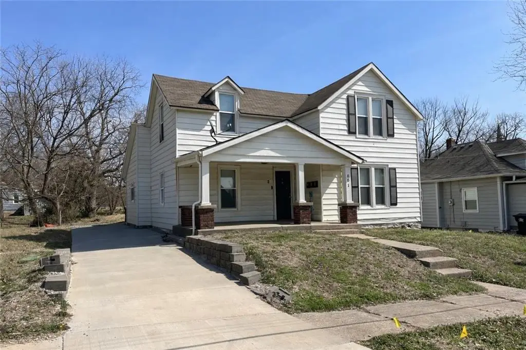 801 N Osage Street, Independence, MO 64050 - #1
