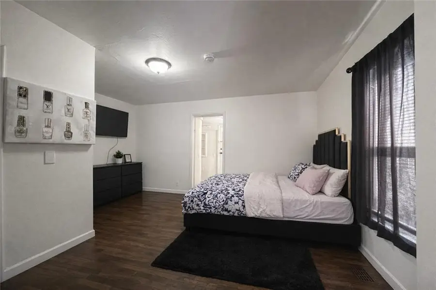 801 N Osage Street, Independence, MO 64050 - #3