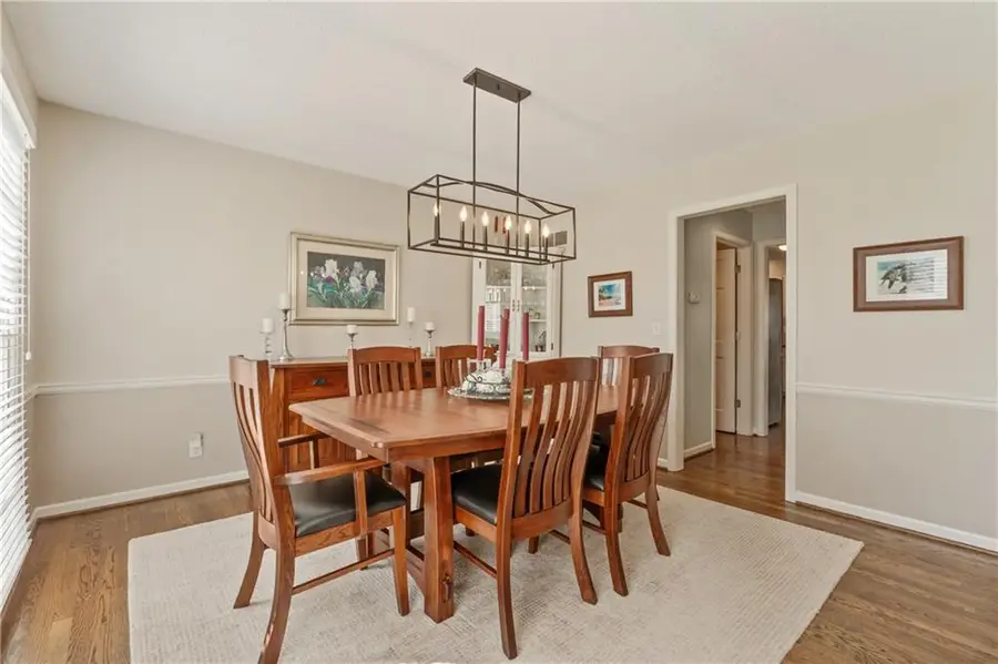 8410 Greenwood Circle, Lenexa, KS 66215 - #3