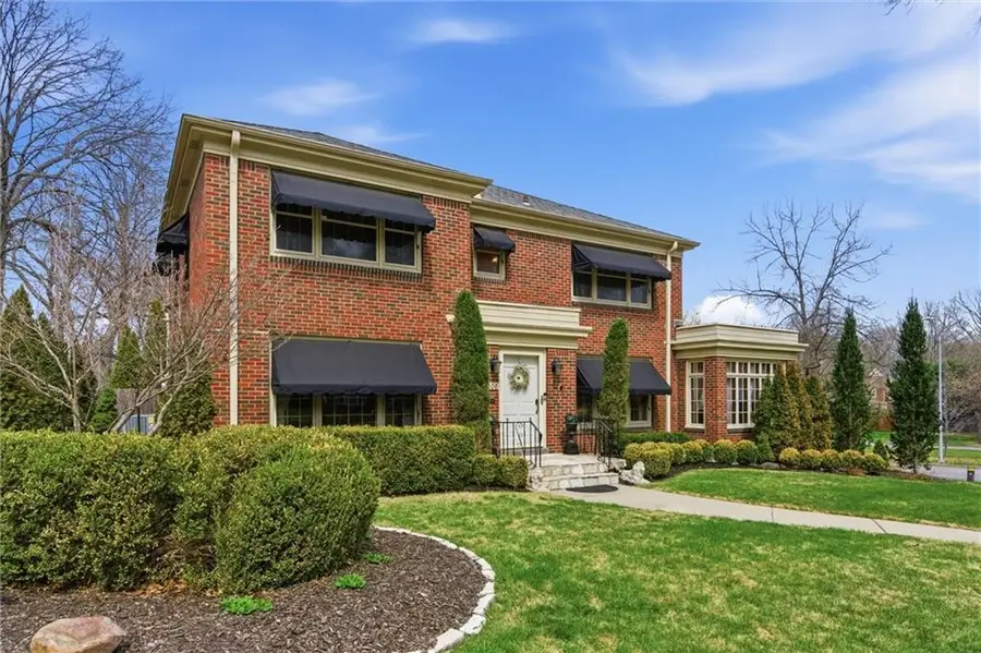 1200 W 70th Terrace, Kansas City, MO 64113 - #2