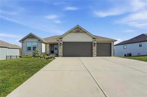 11827 N Manning Avenue, Kansas City, MO 64157