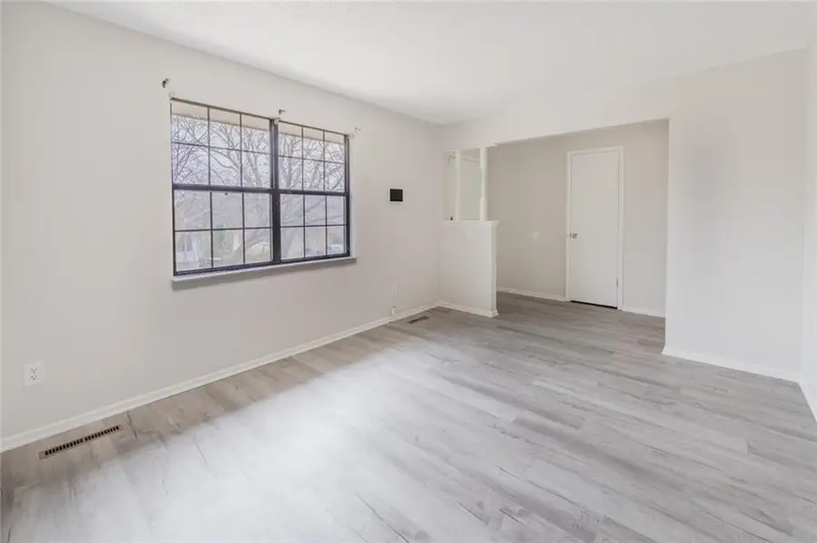 121 SE 2nd Street, Blue Springs, MO 64014 - #3