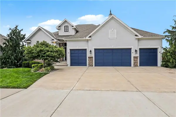 16913 Bradshaw Street, Overland Park, KS 66221