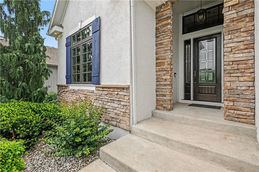 16913 Bradshaw Street, Overland Park, KS 66221 - #3