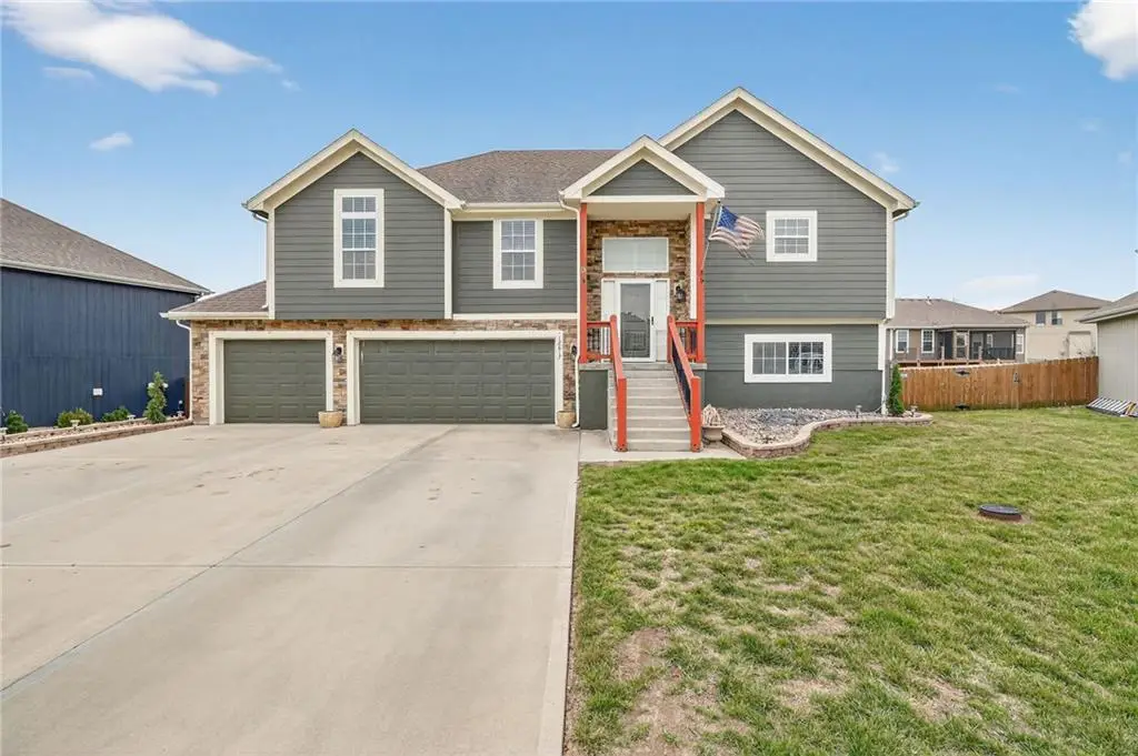 12817 Lathrop Avenue, Kansas City, KS 66109 - #1