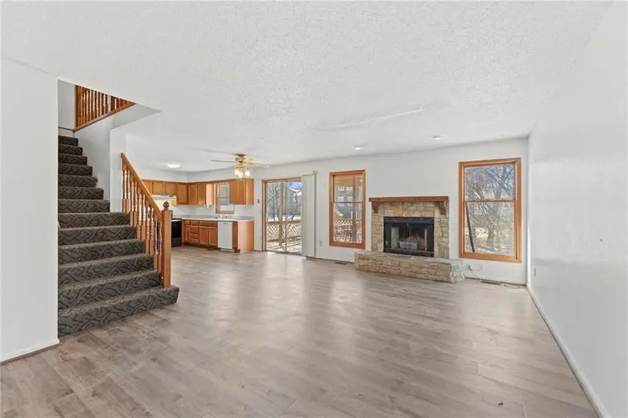 1523 E 123rd Terrace, Olathe, KS 66061 - #3