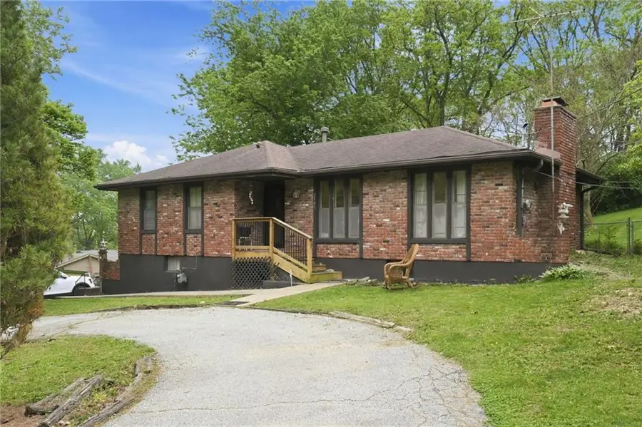 2905 Linden Road, Kansas City, KS 66106 - #3
