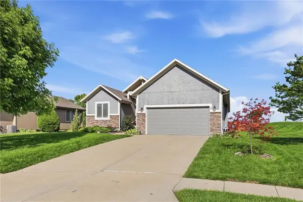17743 S Laverty Street, Olathe, KS 66062