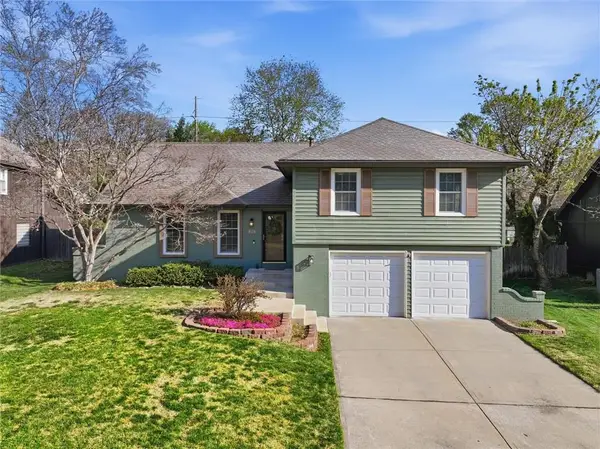 9120 W 91st Terrace, Overland Park, KS 66212