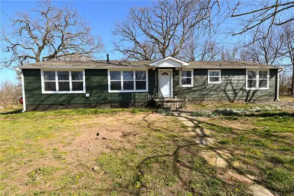 1875 E 166 Road, El Dorado Springs, MO 64744