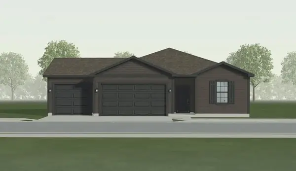 9608 N Robinhood Avenue, Kansas City, MO 64154