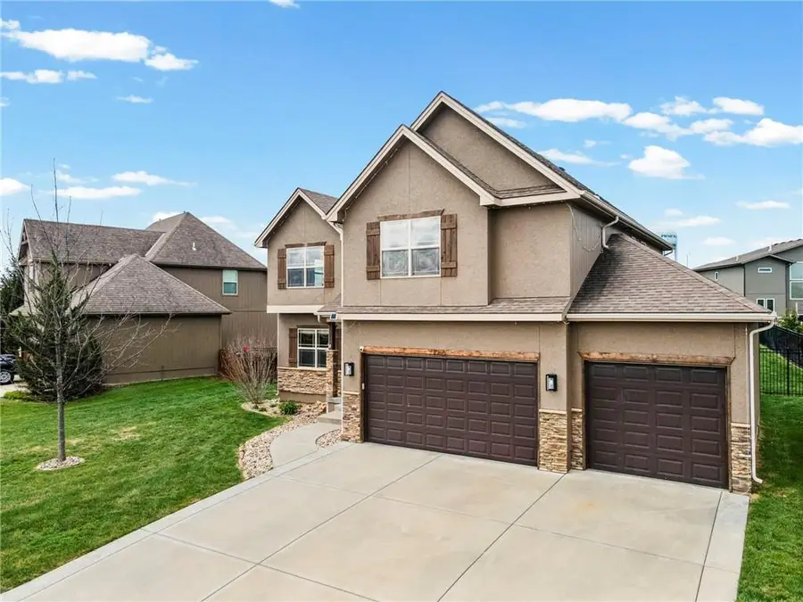1058 SW Conch Way, Lees Summit, MO 64064 - #3