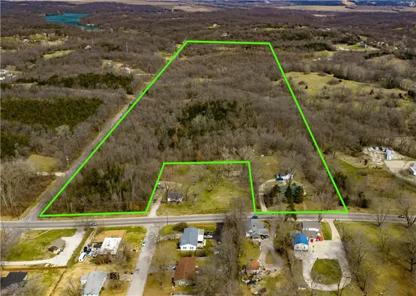 8210 Leavenworth Road, Kansas City, KS 66109