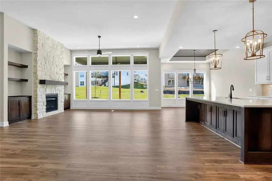 17186 S Laurelwood Street, Olathe, KS 66062 - #3