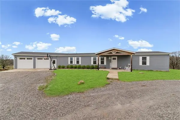 3272 SW 204th Street, Trimble, MO 64492