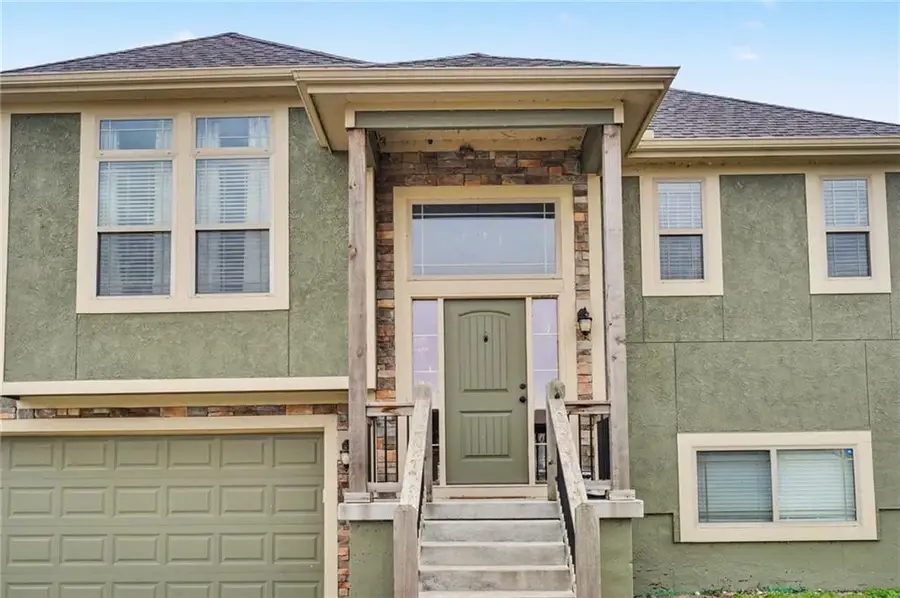 16699 Dana Lane, Leavenworth, KS 66048 - #3