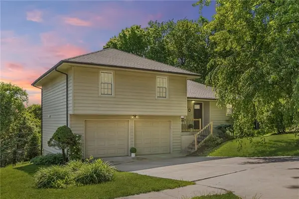 631 Cosby Street, Liberty, MO 64068