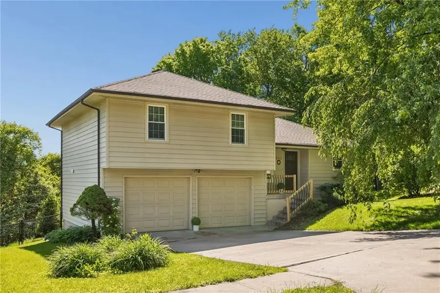 631 Cosby Street, Liberty, MO 64068 - #3
