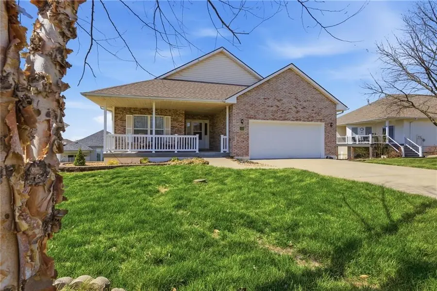 408 Victoria Avenue, Excelsior Springs, MO 64024 - #2