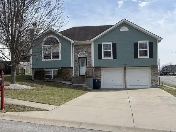 2509 NW 69th Terrace, Kansas City, MO 64151