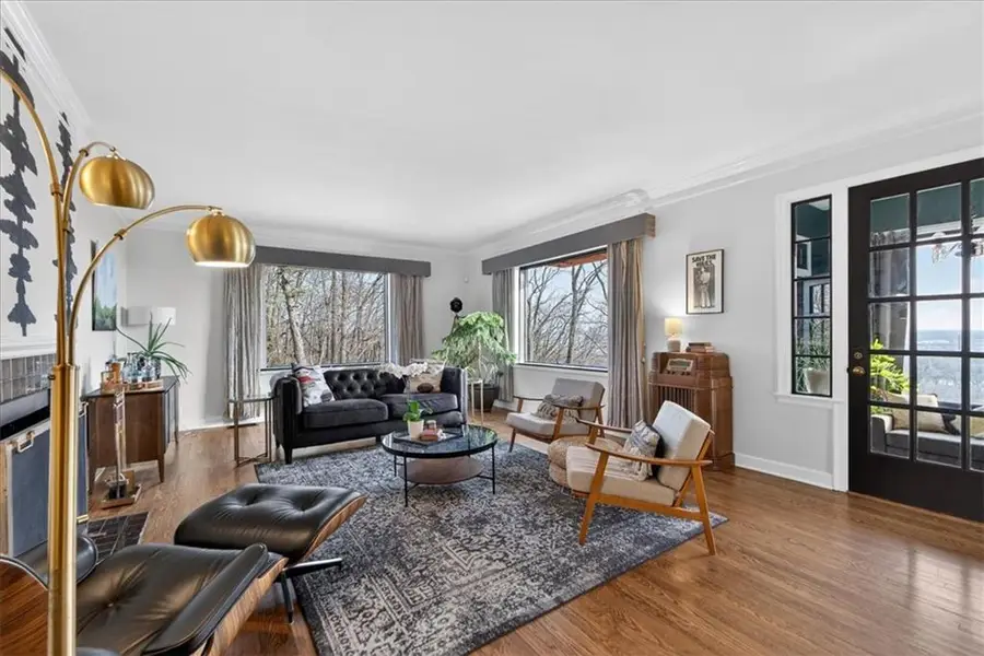 3718 N Briarcliff Road, Kansas City, MO 64116 - #3