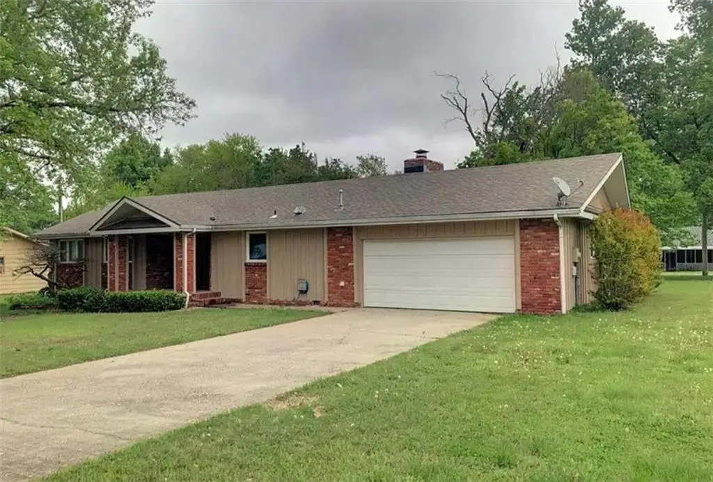 2300 Sue Lane, Independence, KS 67301 - #1