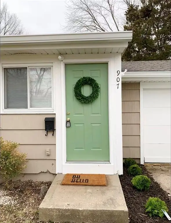 907 NE 61st Terrace, Gladstone, MO 64118 - #2