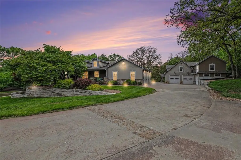 3306 S Owens School Road, Independence, MO 64057 - #1
