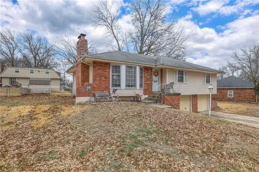 803 N Yuma Avenue, Independence, MO 64056 - #3