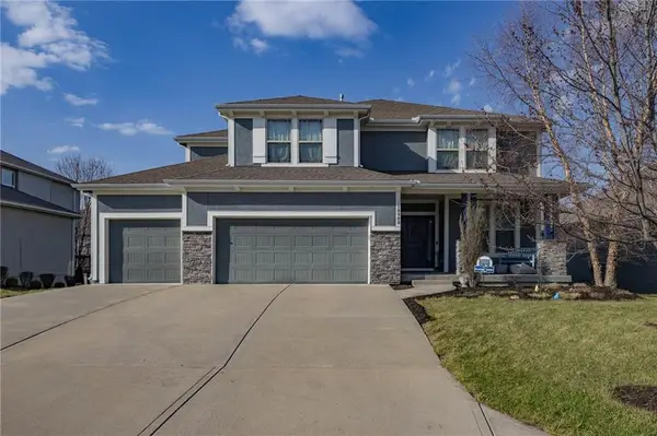 18988 W 165th Street, Olathe, KS 66062