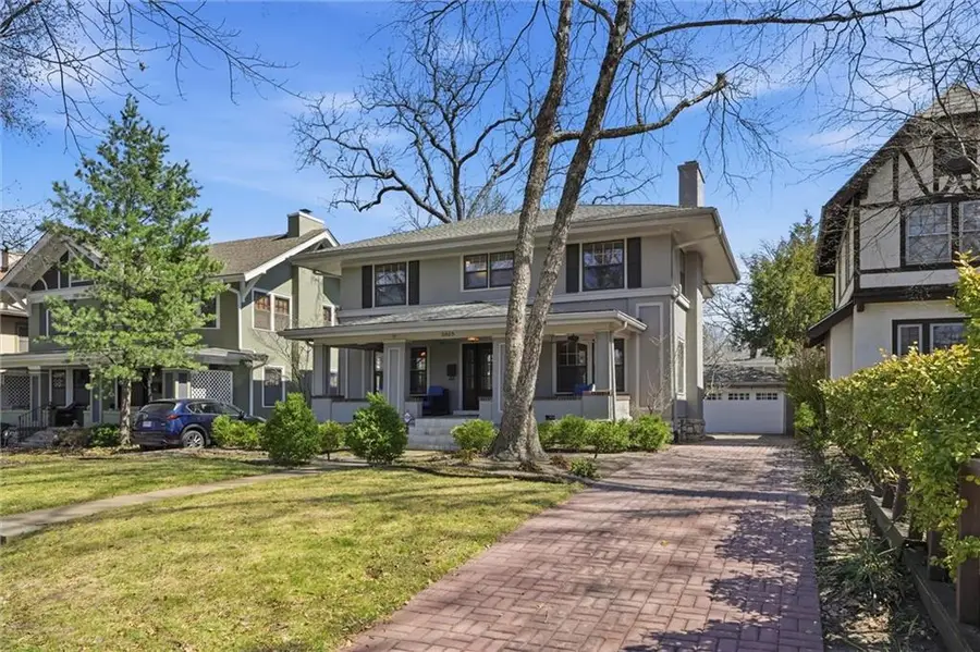 5825 Mcgee Street, Kansas City, MO 64113 - #2